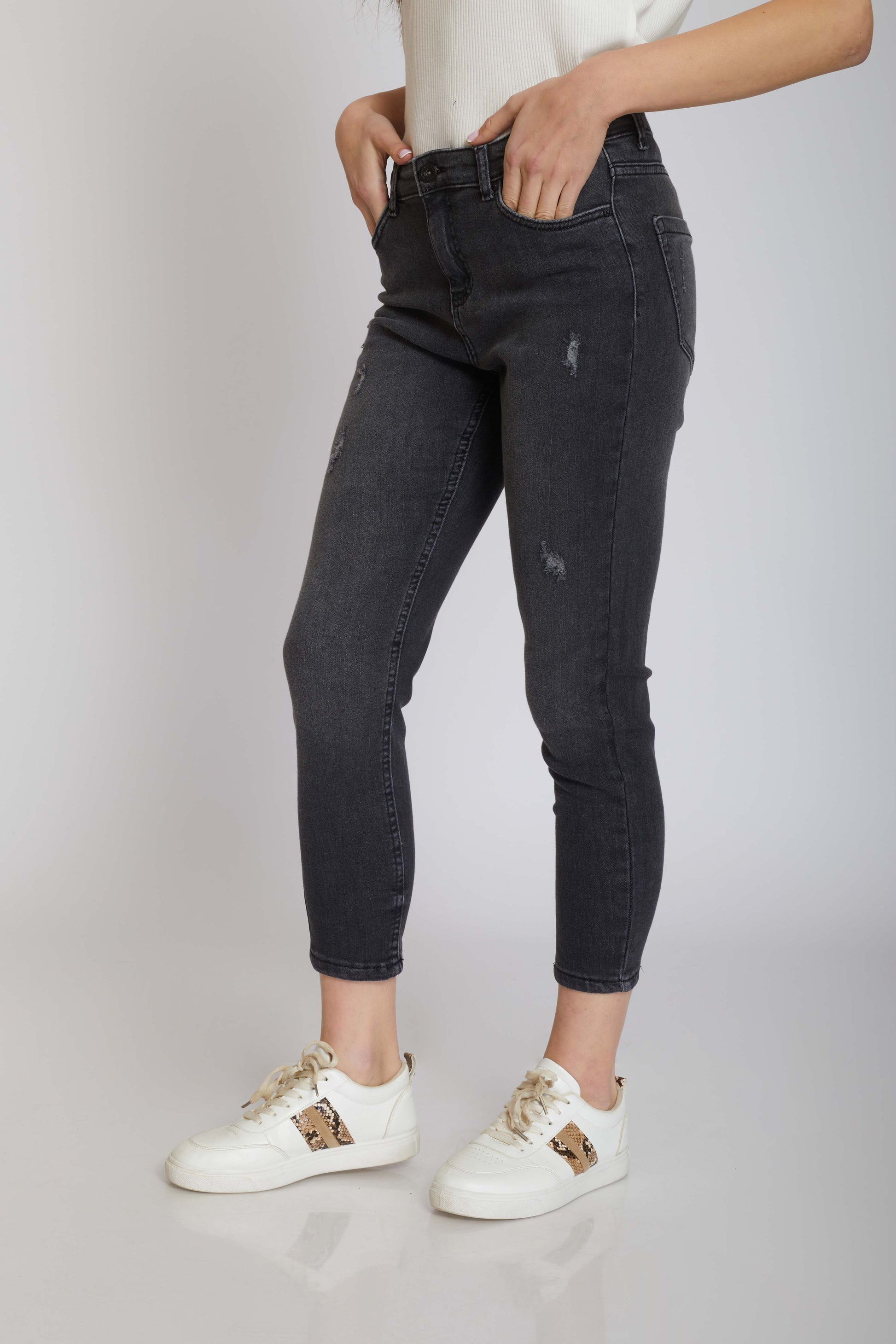 dj regular high-waist skinny jeans