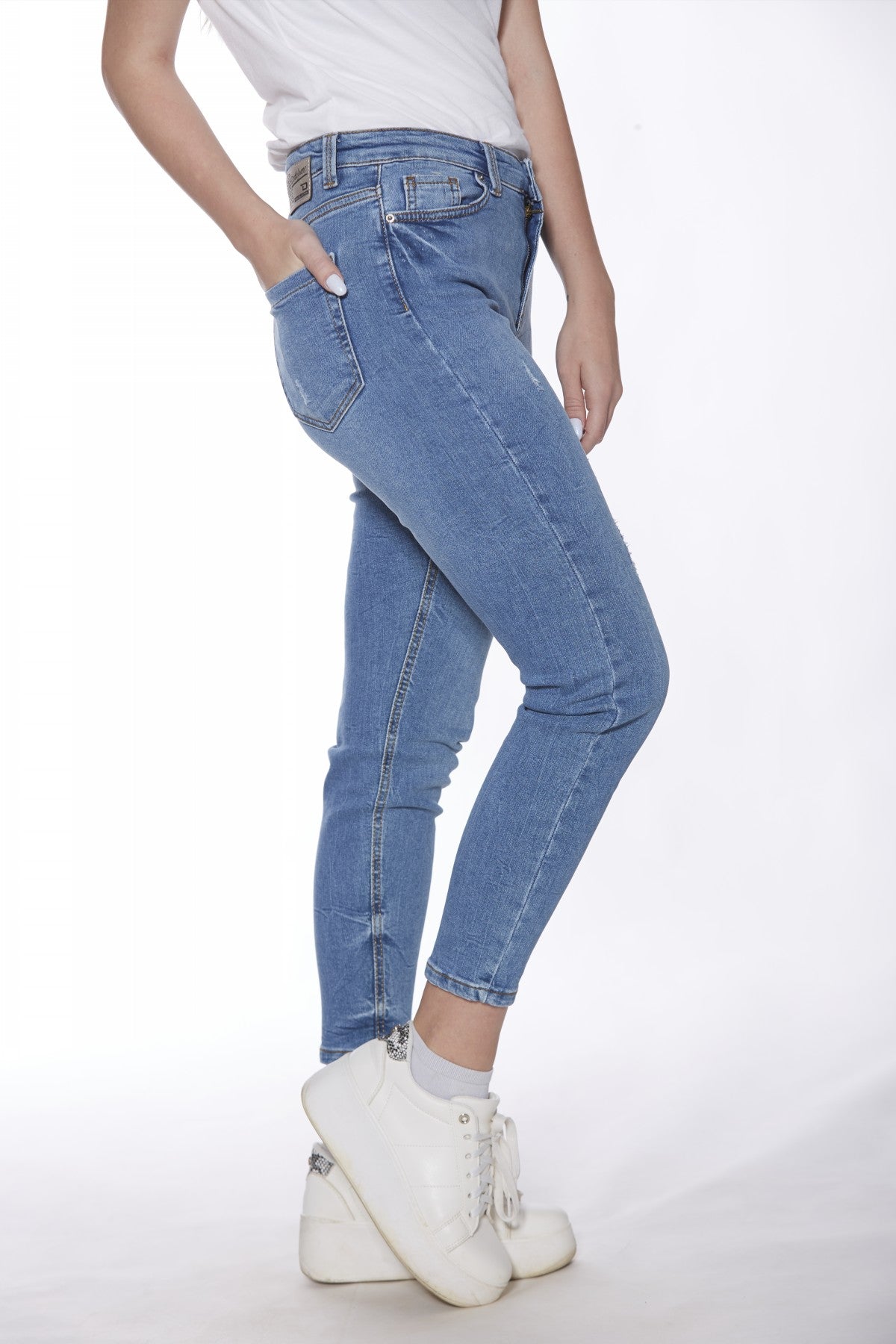 dj regular high-waist skinny jeans